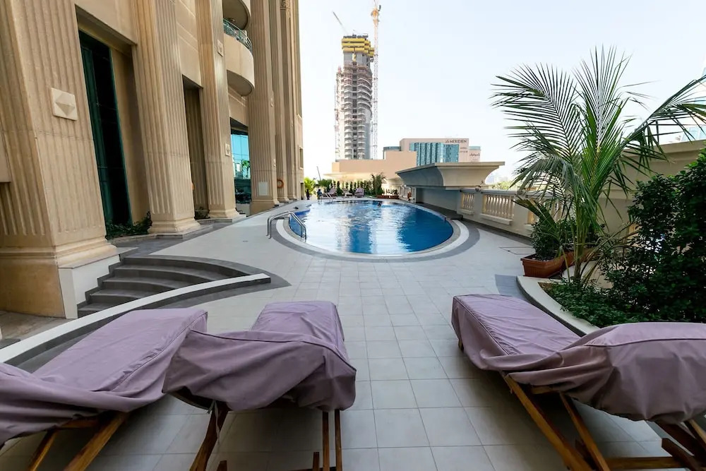 Marina Crown Tower