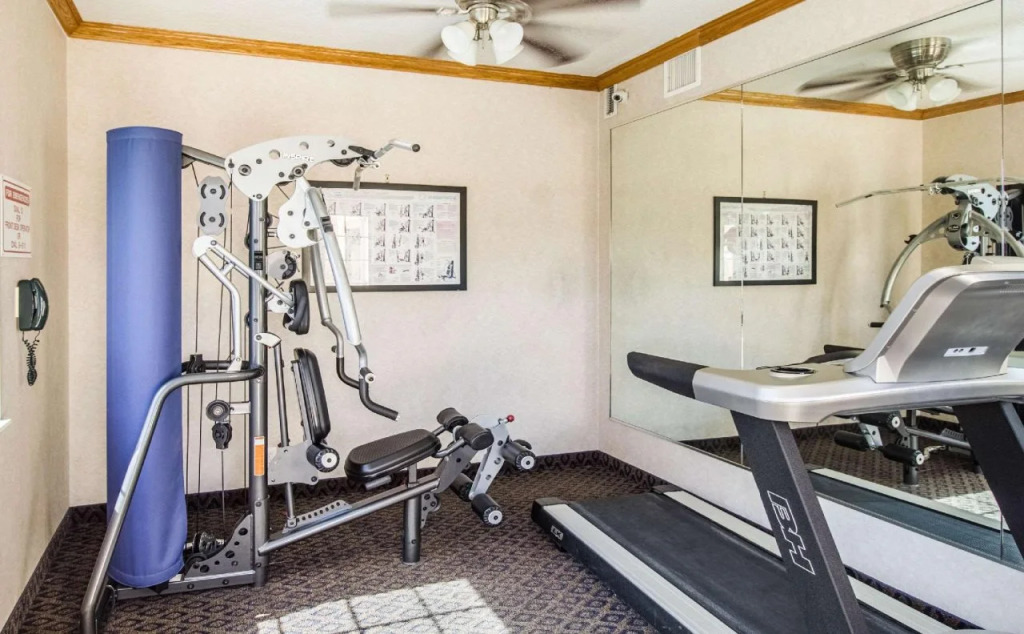 Econo Lodge Inn & Suites Corpus Christi