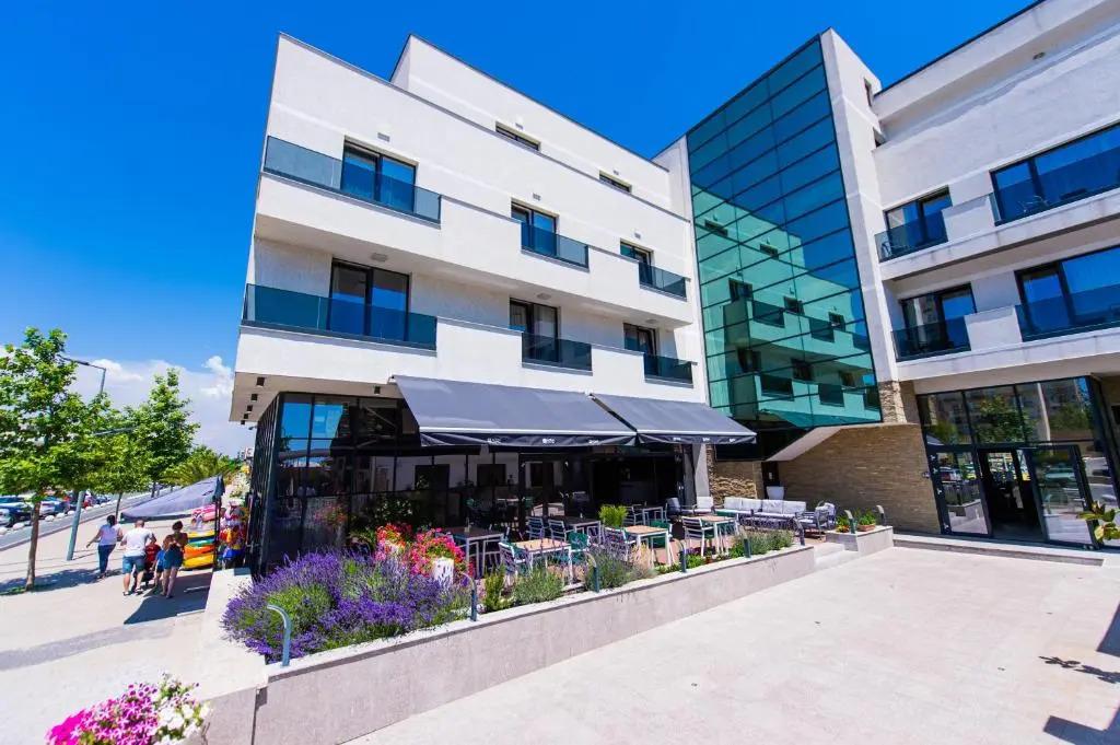 Hotel Prestige