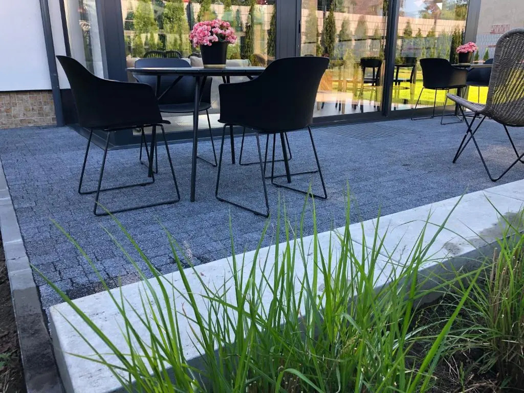 Willa Magnolia - pokoje i apartamenty nad morzem - pokój zabaw - rowery