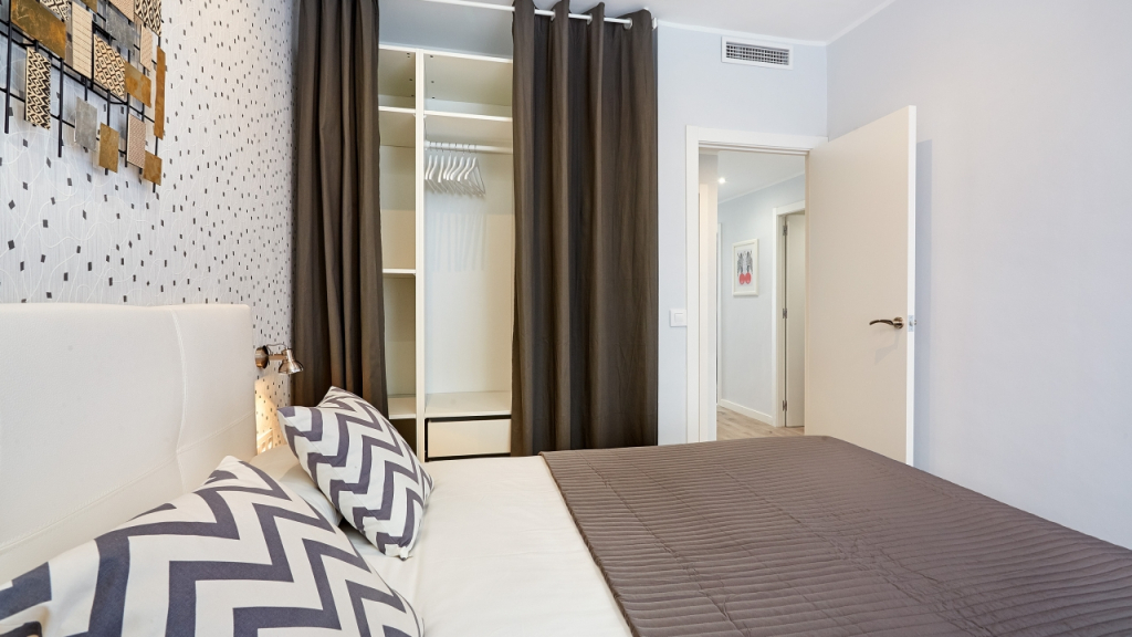 UD - MA31 Apartment with terrace (3BR) 4 - MID STAY RENTALS