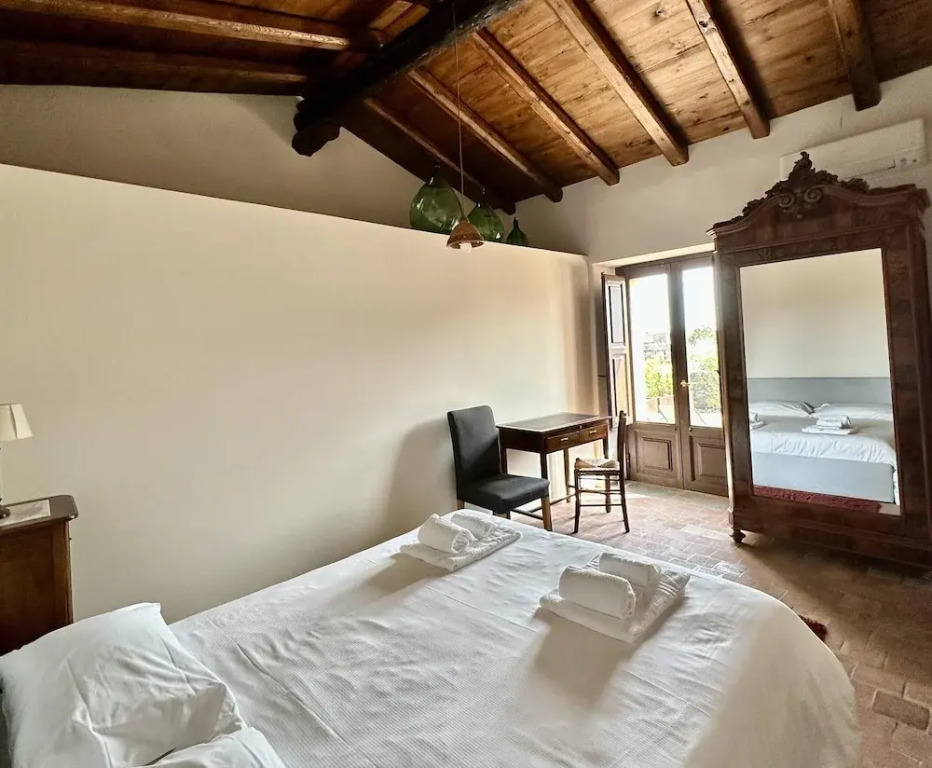 Apartment in Sicily Near Ski Slopes