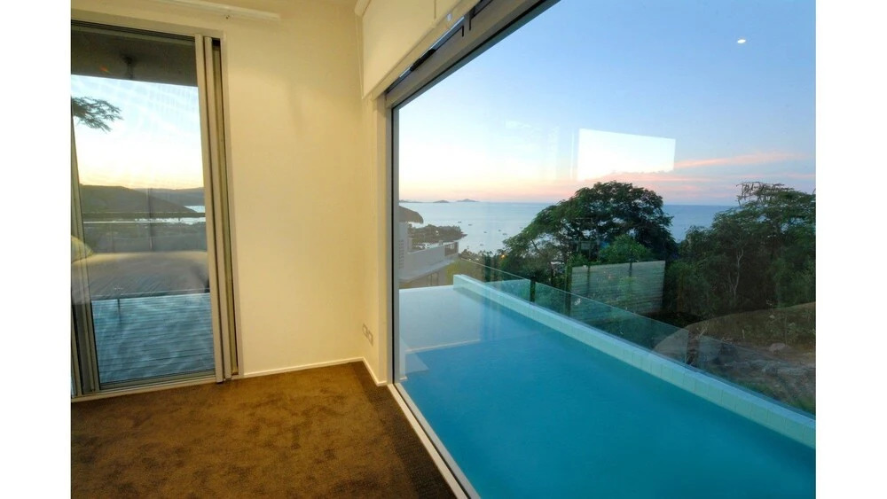 Horizons - Airlie Beach