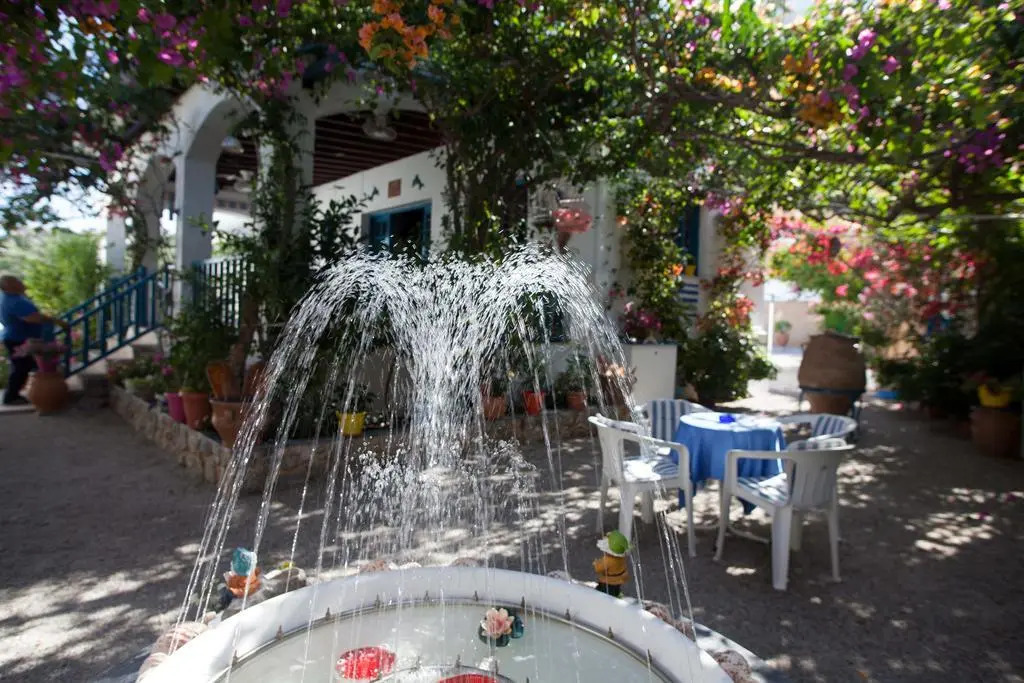 Nefeli Hotel