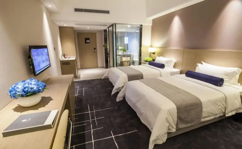 King's land Linxi Hotel