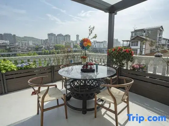 Zhangjiajie Candy Homestay