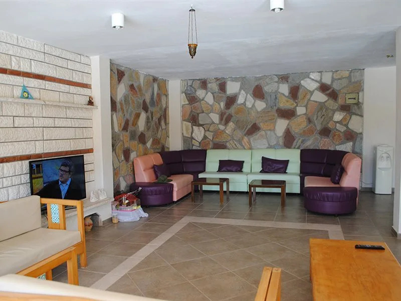 Beyaz Saray Hotel