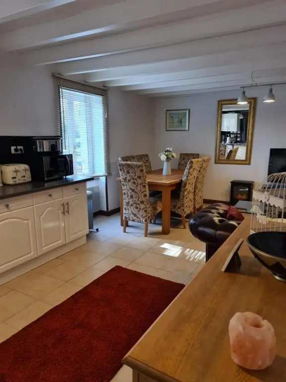 Chateau Cottage