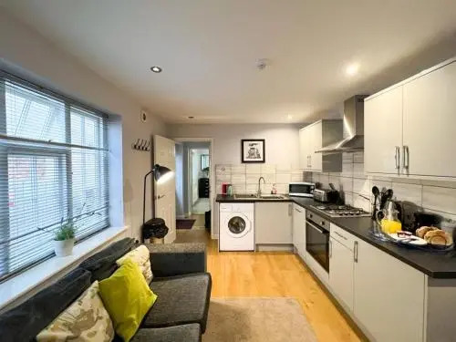 Berkeley  Apartment