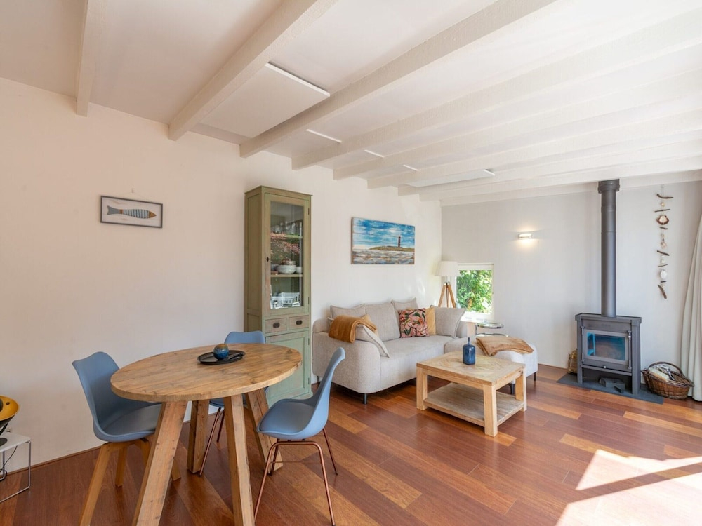 Gorgeous Bungalow for 2pers at Duinland