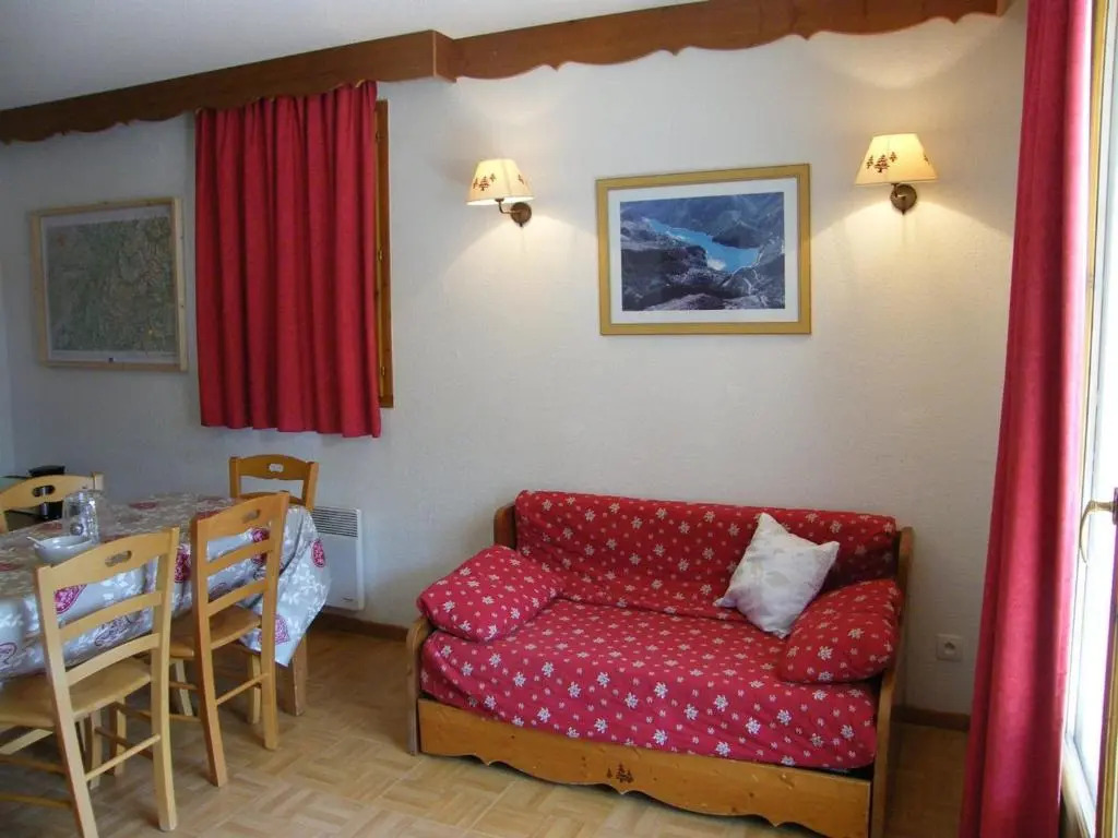 Appartement Puy-Saint-Vincent, 2 pièces, 6 personnes - FR-1-330G-95