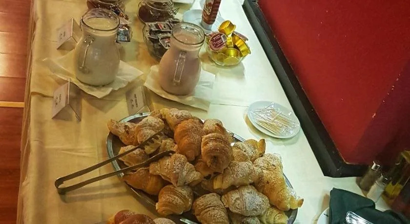 Hotel Bor & Grad Hrib