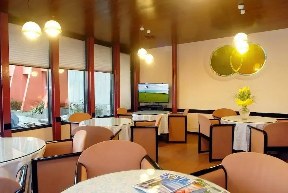 Hotel Ristorante SASSO