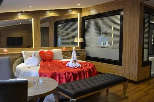 Yeni Otel