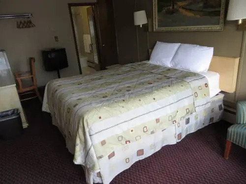 Economy Inn