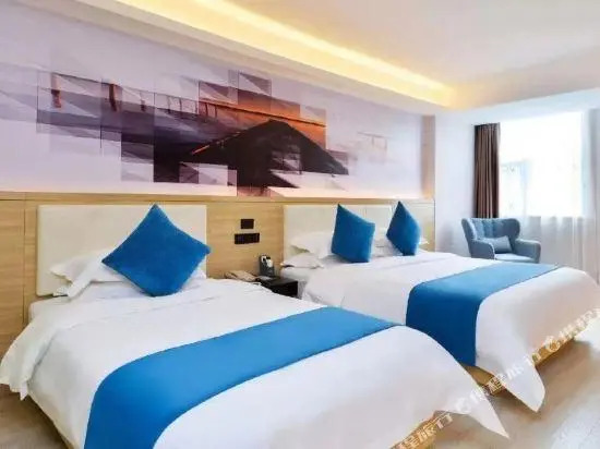 H Hotel
