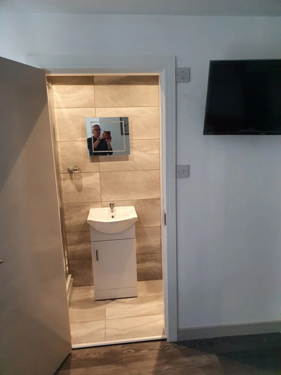Deluxe Three bed Suite in Liverpool City Center