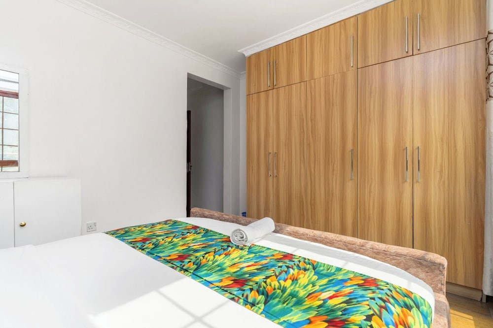 Luxury 4BR Kilimani - Rooftop Pool & Gym