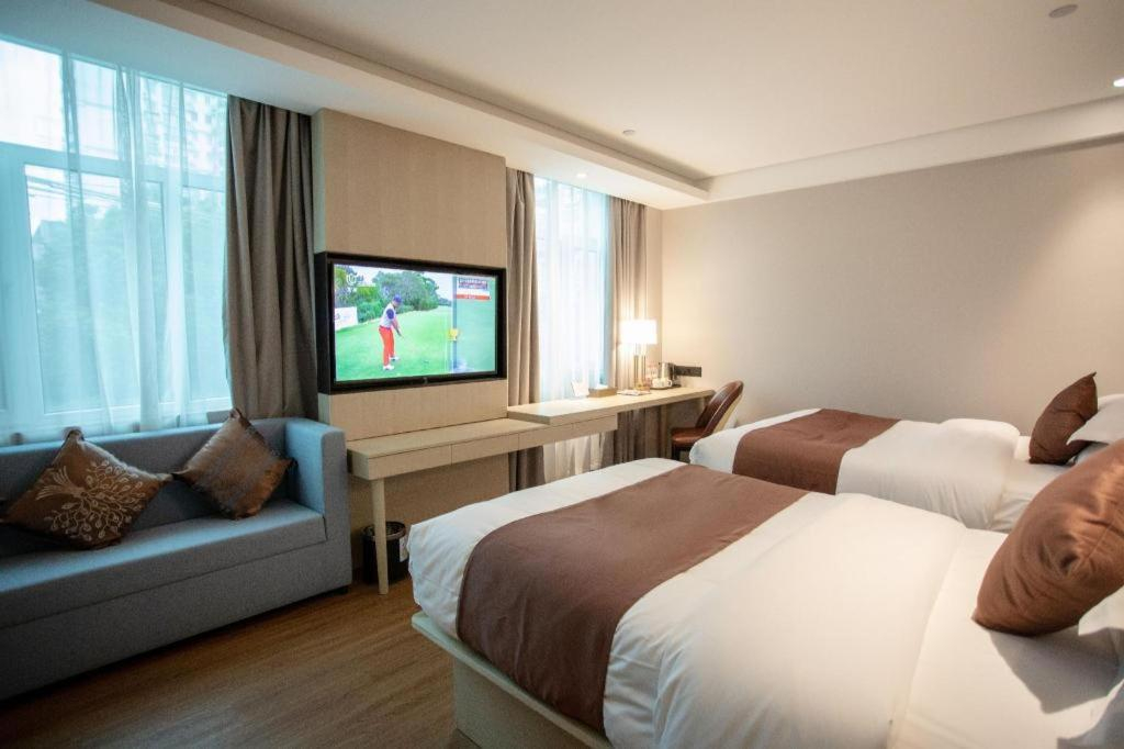 GYA Shanghai Jiangpu Hotel