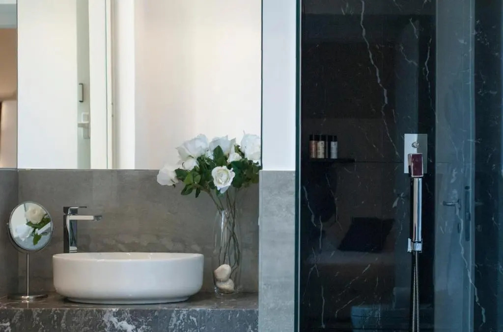 Roman Holidays Boutique Hotel
