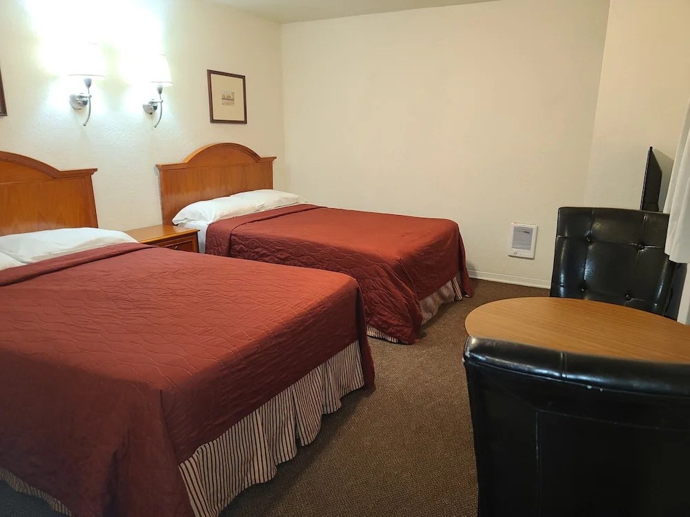 Bigfoot Motel