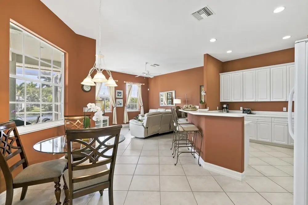 Aigle - Parkhouse Ct 480, Marco Island Vacation Rental 4 Bedroom Home by RedAwning