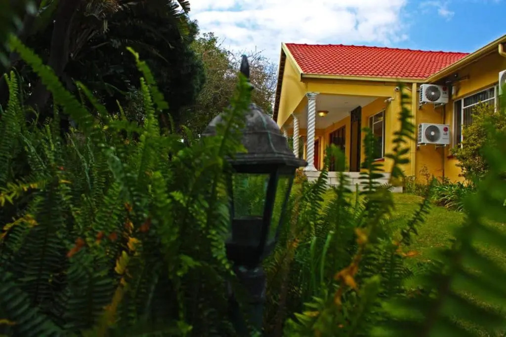 76 Darwin Guesthouse