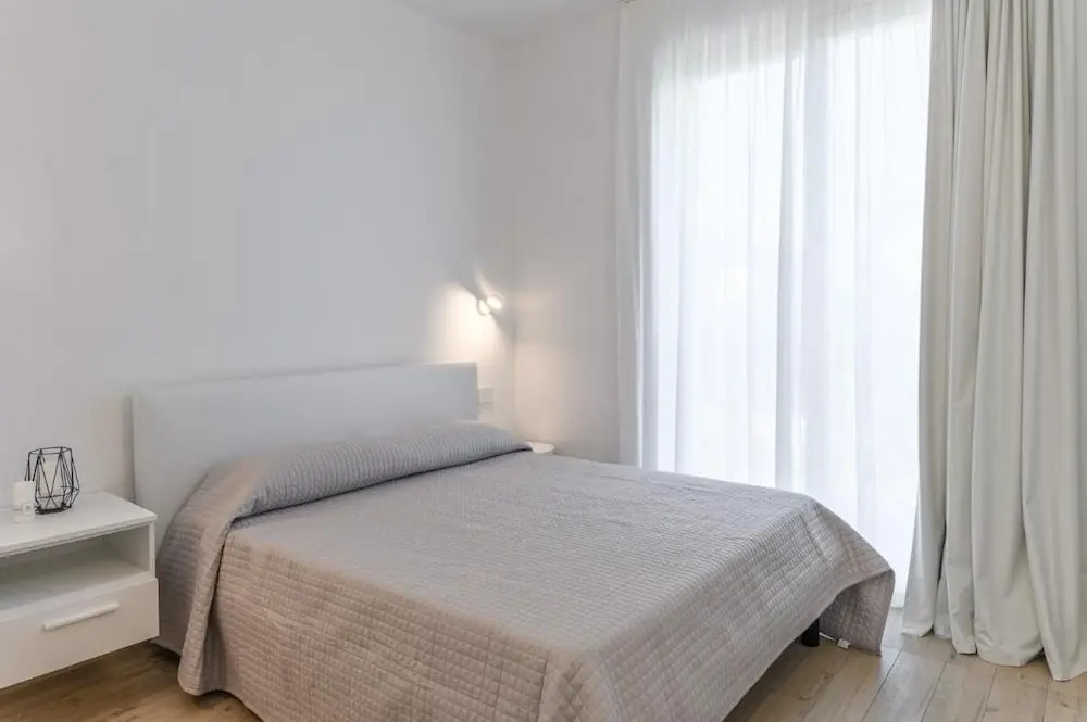 Stunning Capo Falcone Charming Apartments Num1368