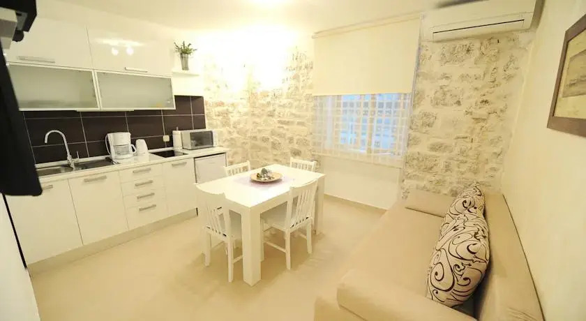 San Simeone Apartments