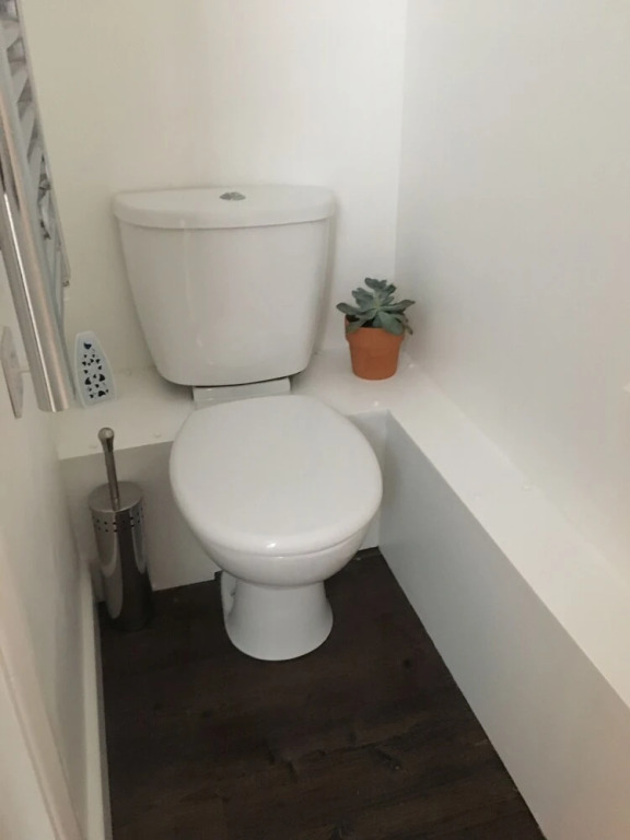 Clarendon Apartment