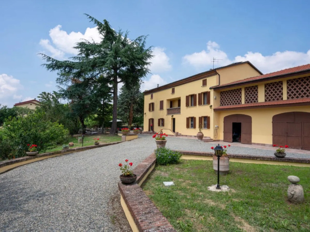 House Ca Breia Castel Rocchero