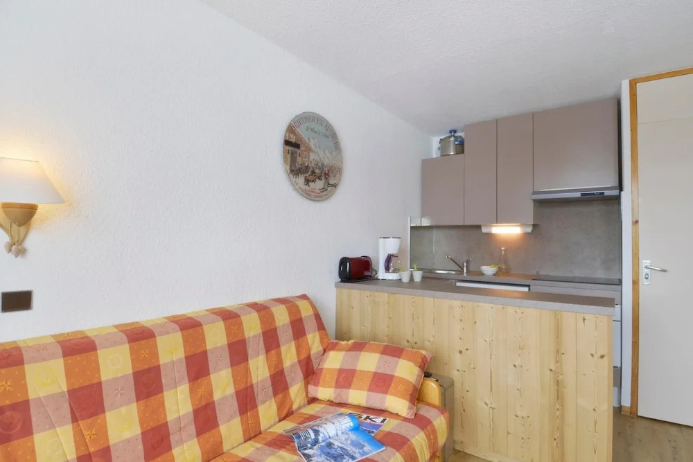 Belle Plagne Two-roomed Apartment for 5 People, Located on the Slopes On205