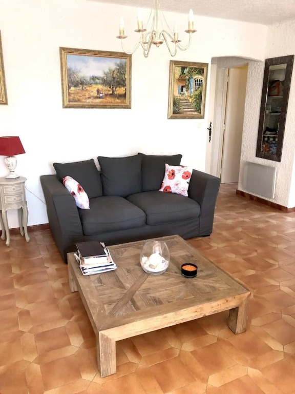 House With 3 Bedrooms in Saint-raphaël, With Furnished Terrace - 540 m