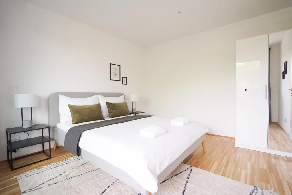 Green Garden Apartment w/.Balcony near Thermal Spa