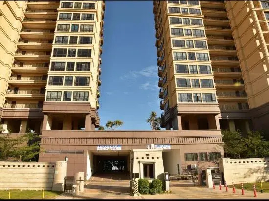 Huizhou Double Moon Bay Evening Wind Holiday Sea View Apartment