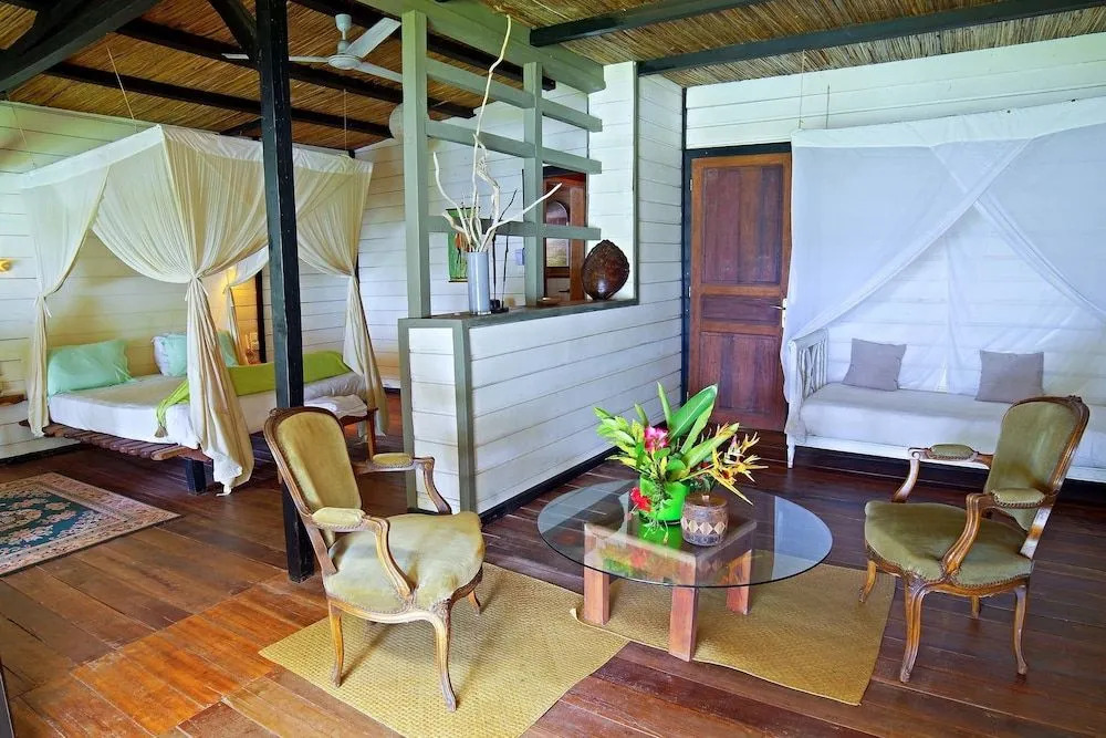 Samaria Lodge