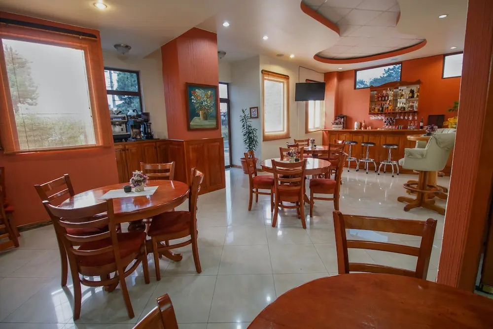 Hotel Anna Inn