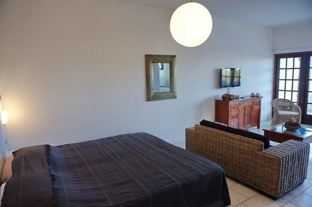 Bantopa Apartments