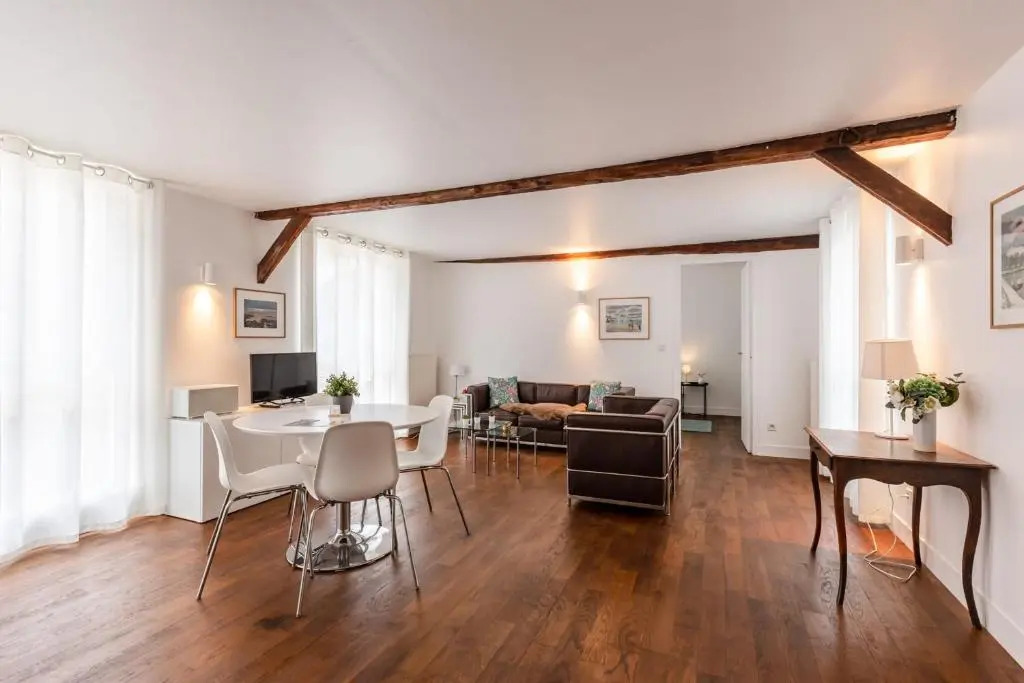 Hypolite 3 New- Nice flat for 4 - 80 meters from the Port of Honfleur