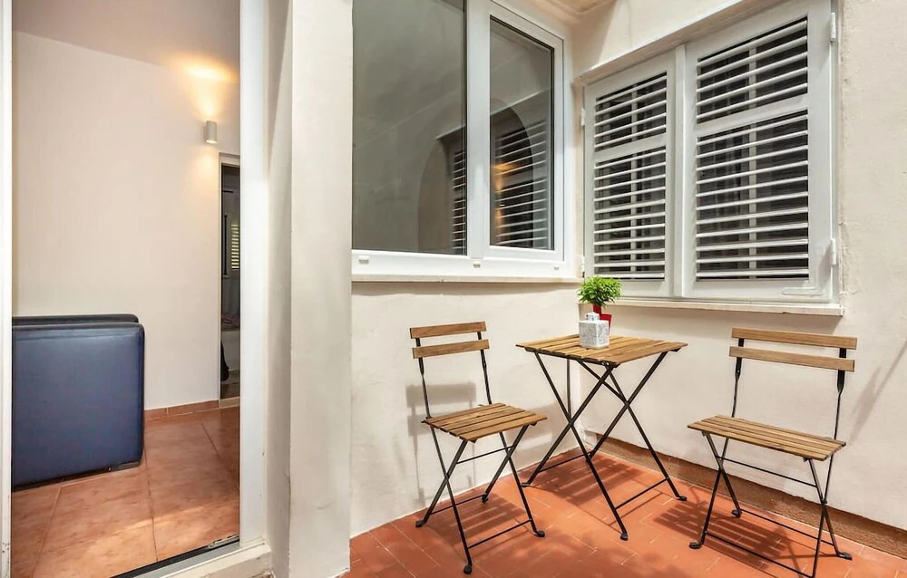 Awesome Apartment in Dubrovnik With 2 Bedrooms and Wifi