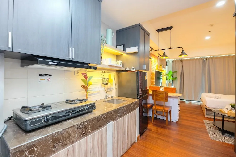Simple And Comfort Studio Apartment At Nine Residence