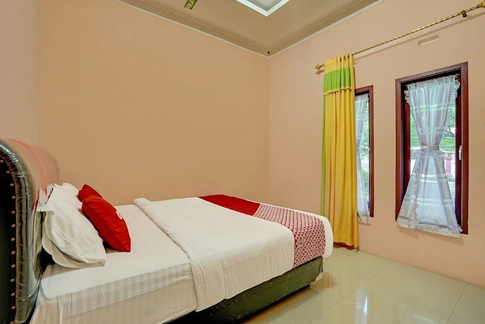 Hotel O Efniati Homestay Syariah