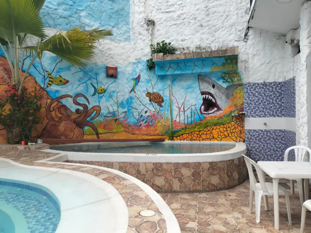 Hotel Plaza Confort Inn
