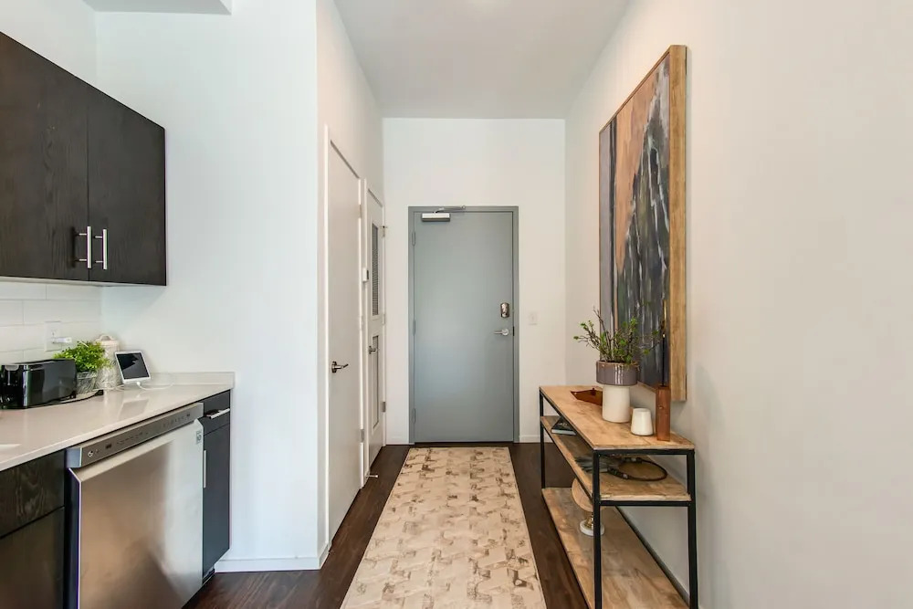Illume New Elevated Community All-suite Layout 2 Bedroom Condo