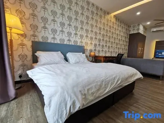 Mykey Silverscape B-39-07 Melaka City