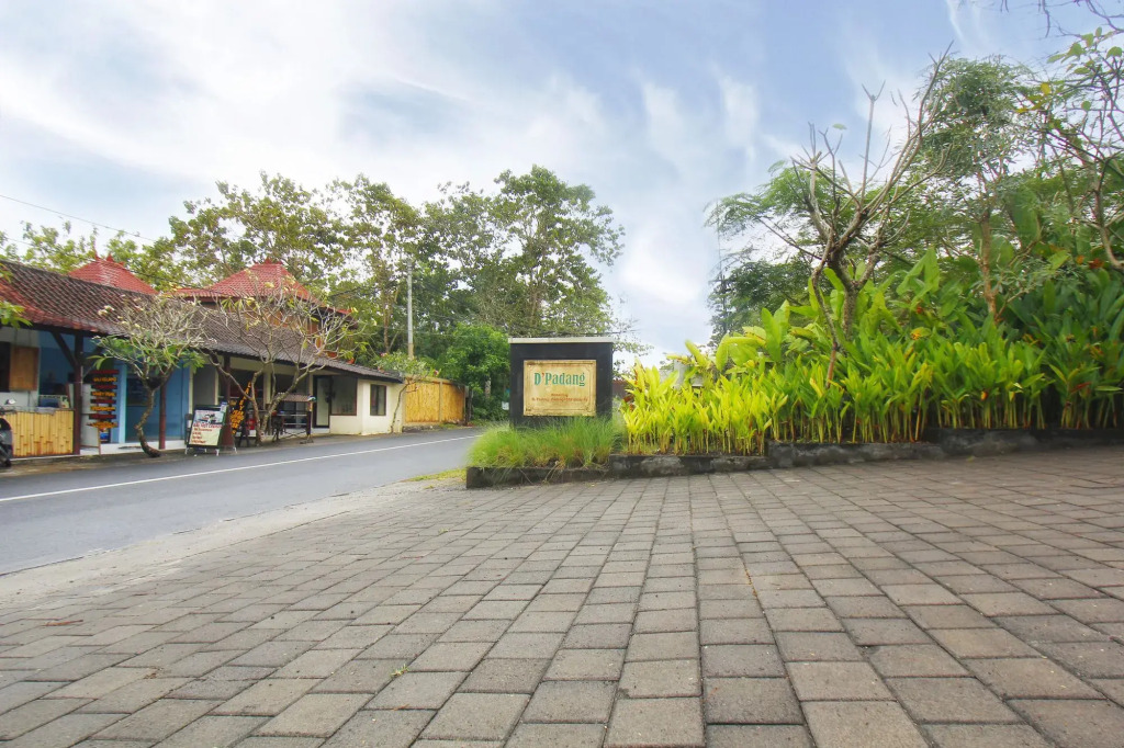 Dpadang villa & Homestay