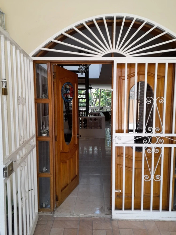 Star House