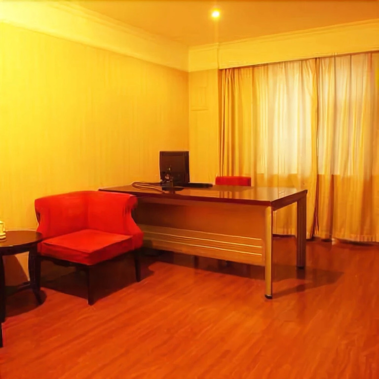 Yidu Business Hotel