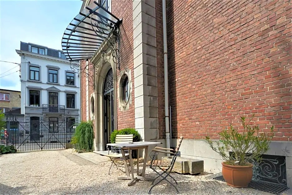 Villa De Noailles