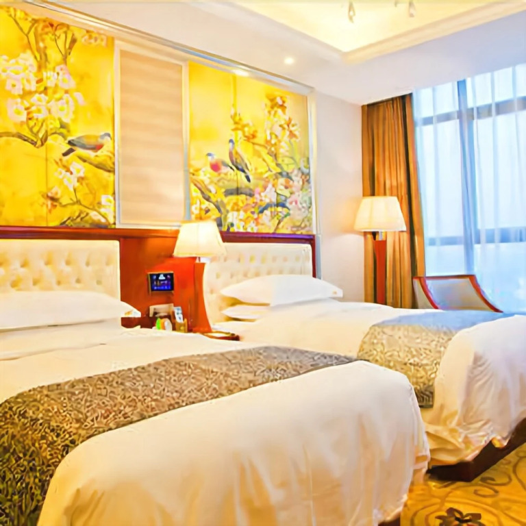 Binjiang Garden Hotel